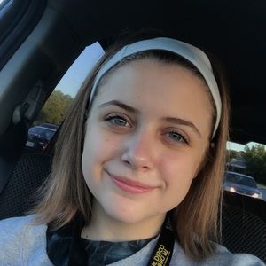 Meet your Posher, Cass